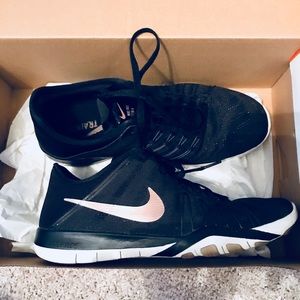 Nike Flex Trainers 7